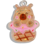 Dije Capibara Postre Con Glitter Acrílico Dije Capibara Postre Con Glitter Acrílico