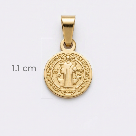 Dije San Benito Collar Dorado Rodinado