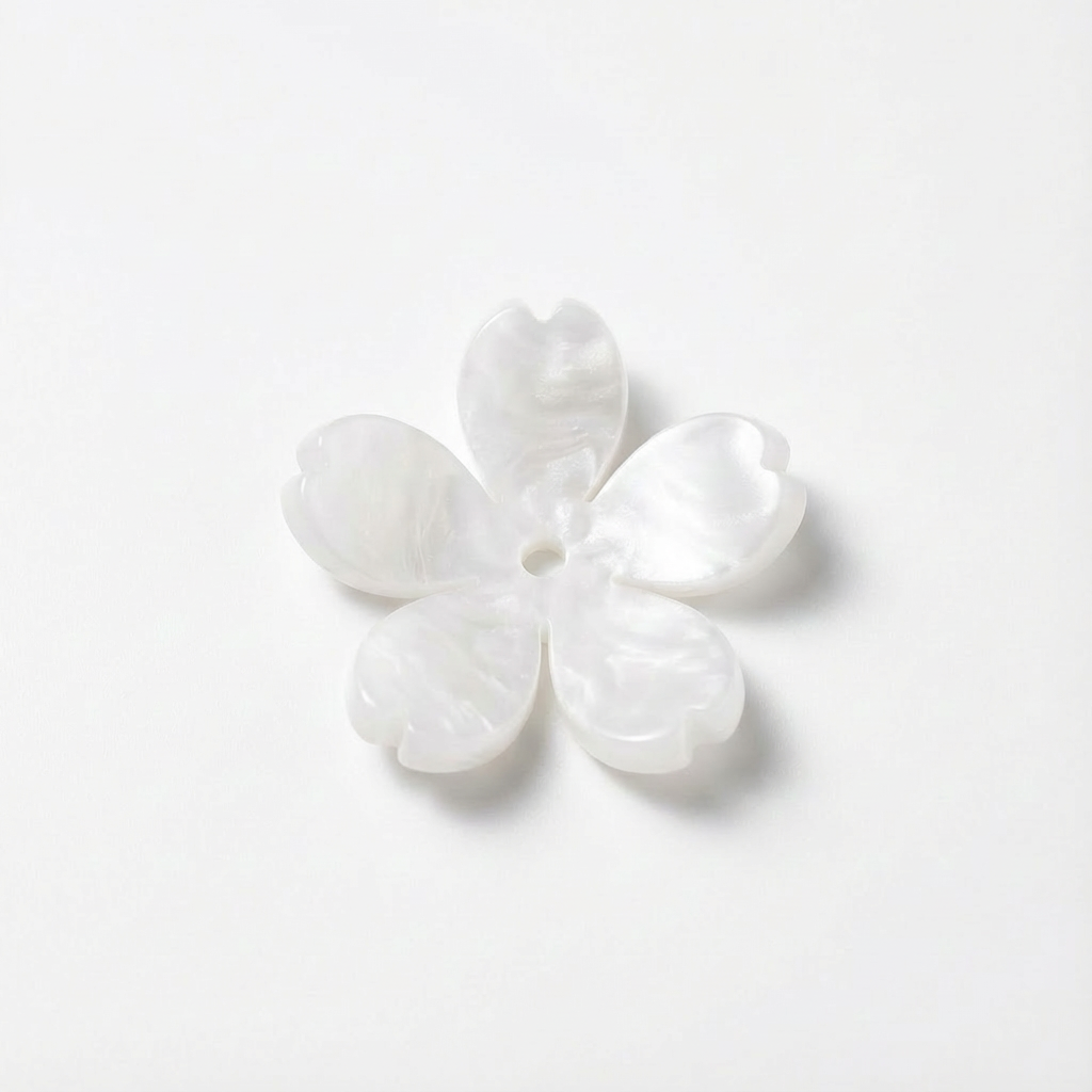 Flor Mediana Nacarada Blanca Acrílico