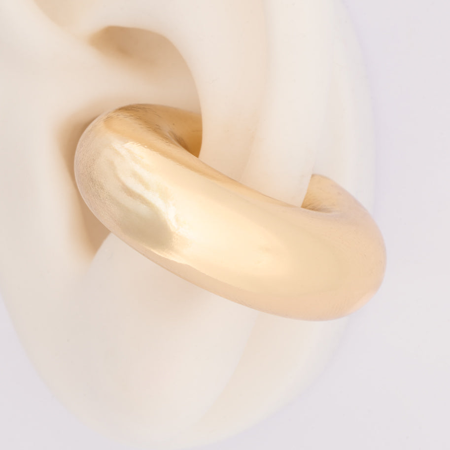 Ear Cuff Linea Economica dorado 3mm 18