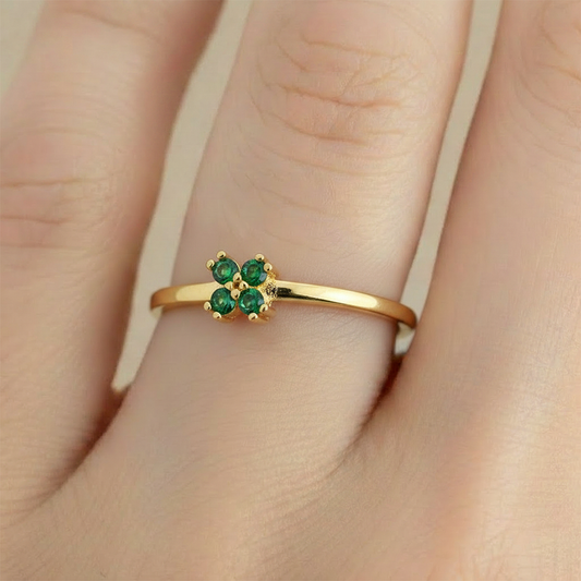 Anillo B #72 Ajustable Flor Pequeña Piedra Verde Rodinado