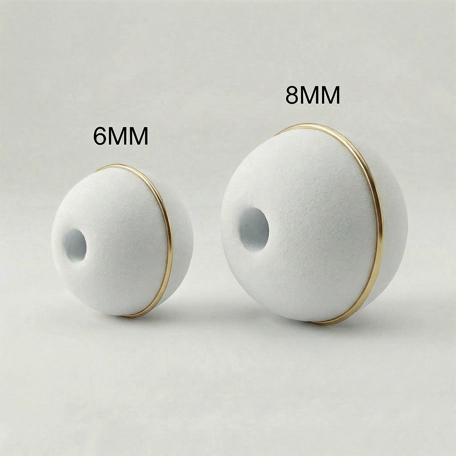 Bola Neopreno 1 Argolla Delgada Dorada / Blanco