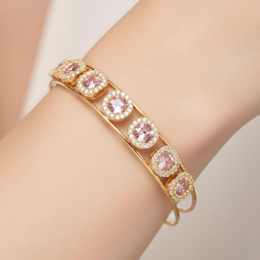 Brazalete Piedra Rosada Dorado Rodinado