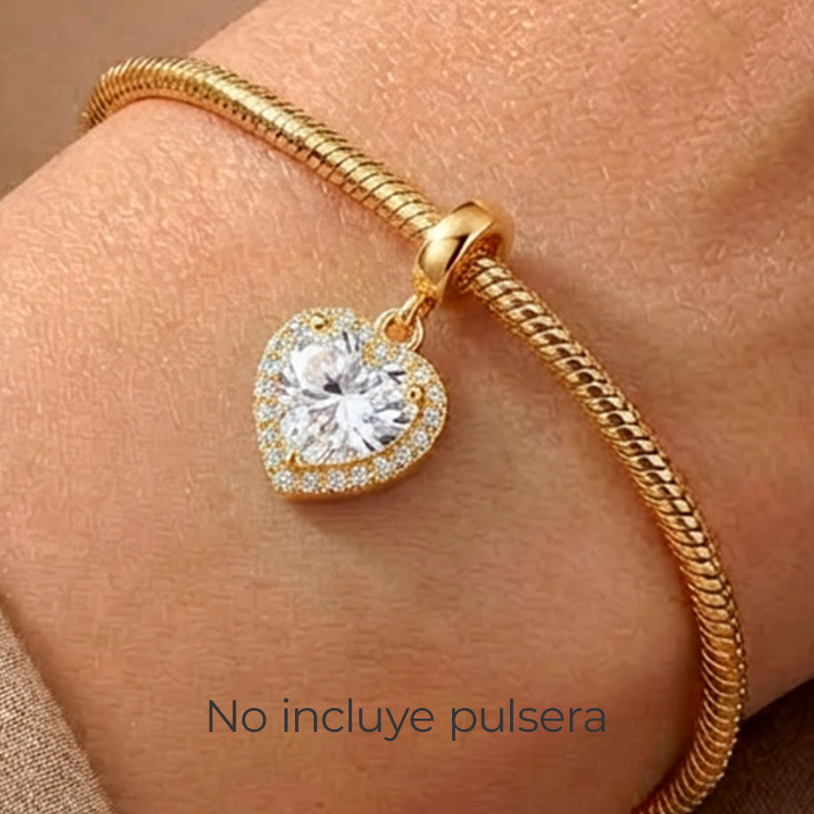 Charm Corazón Piedra Blanca Dorado Rodinado