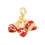 Charm Pand Corazones Triple Dorado Rodinado