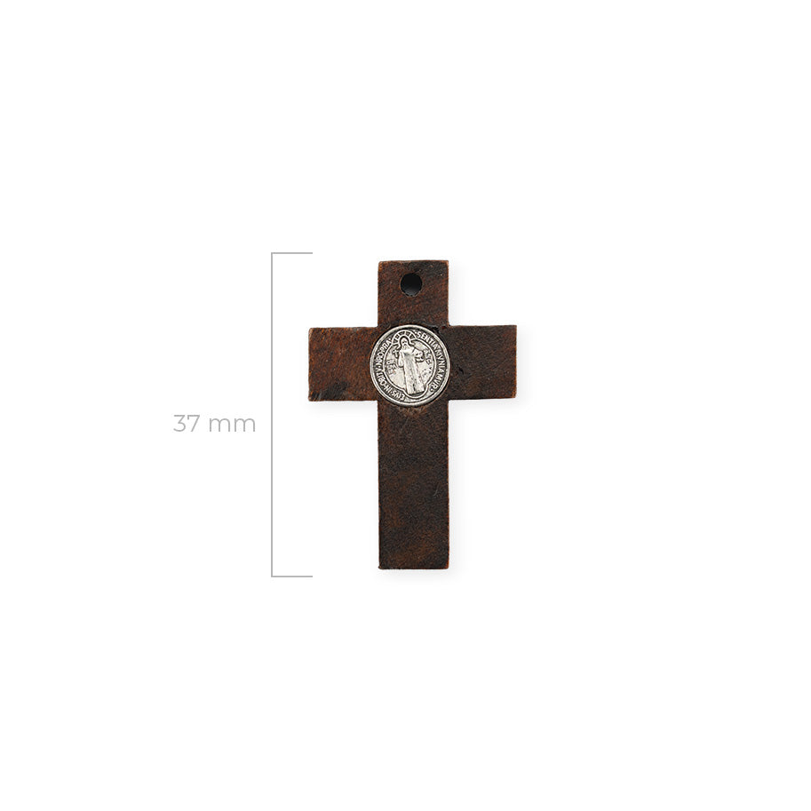 Cruz De Madera Con San Benito En Zamak 37 x 26mm