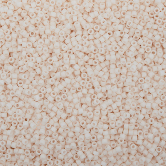 Miyuki Matte Opaque Bisque White / 10gr / DB-1510