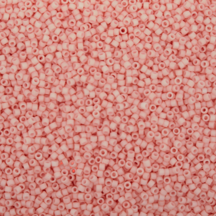 Miyuki Matte Opaque Light Salmon / 10gr / DB-1513