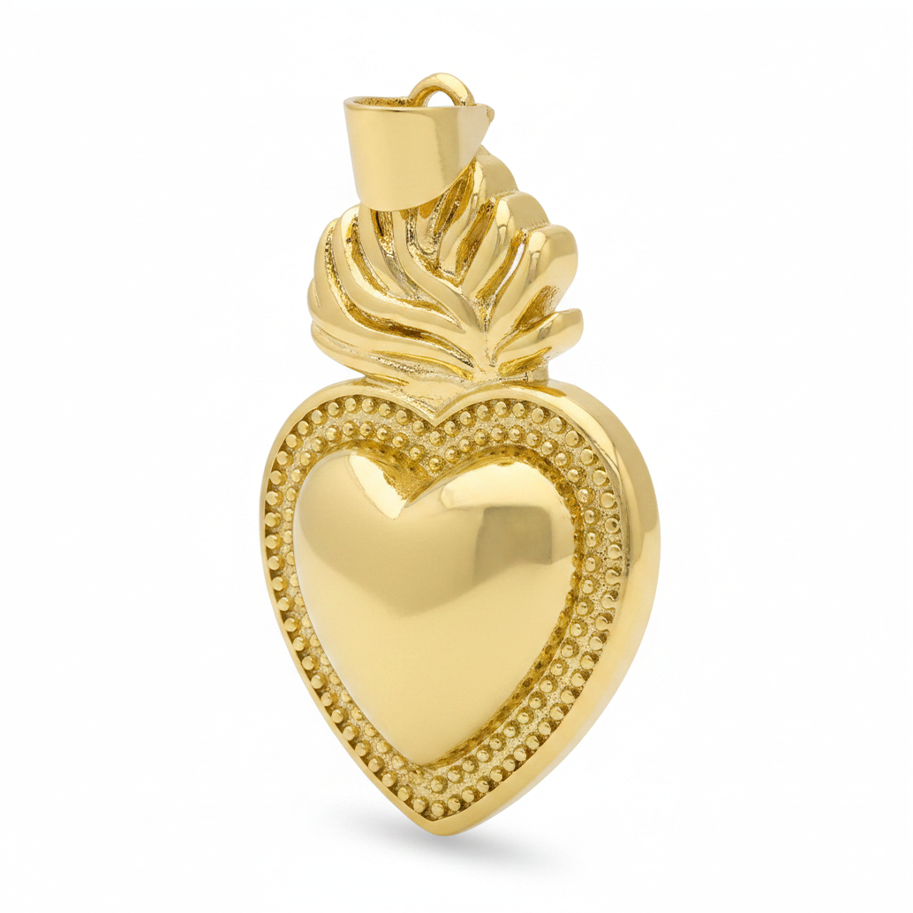 Dije Corazón Llamas Dorado Rodinado