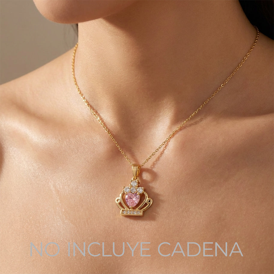 Dije Corona Reina Corazón Piedra Rosada Dorado Rodinado