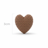 Dije Pasador Corazón Café 3Cm Tejido Acrílico