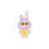 Dije Labubu Lila Con Glitter Acrílico