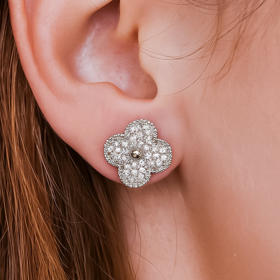 Topos Trebol Clov Circones Plateado X Par Rodinados / 1.4cm