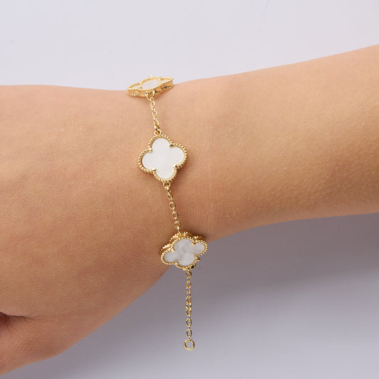 Pulsera Trebol Clov Piedra Blanca Dorado Rodinado